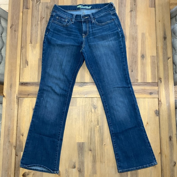 OLD NAVY - The Sweetheart Jean Size 4 Short - classic rise bootcut blue jeans - Picture 1 of 8